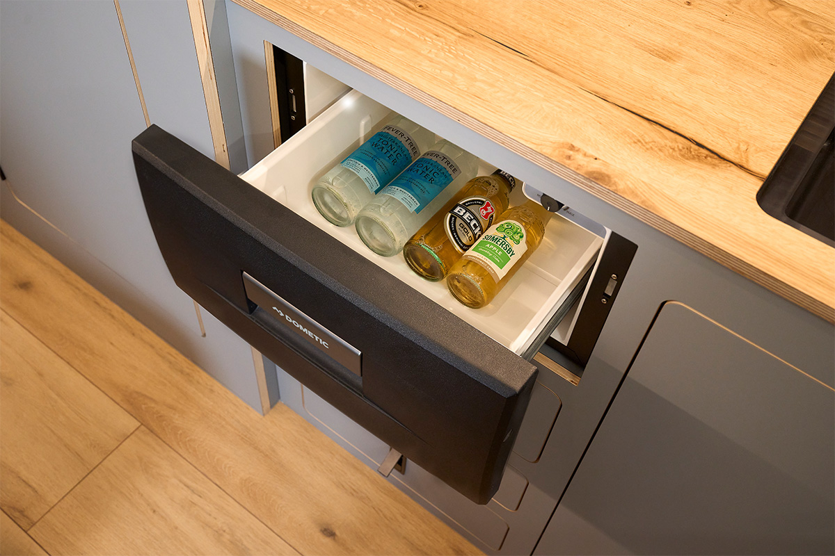 Dometic compressor cooling drawer CD 30 serves as a drinks compartment. 